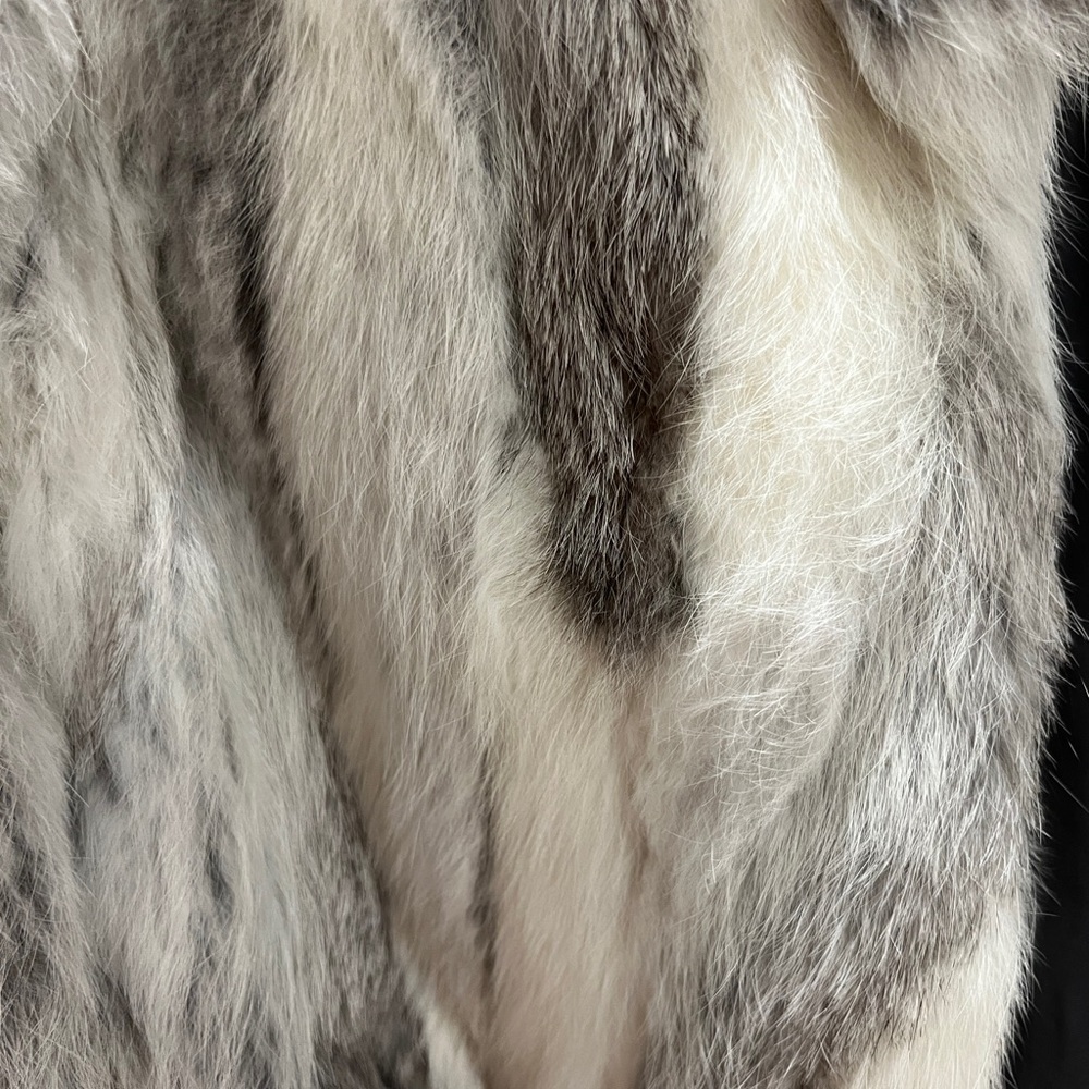 Fur- jacket - Picture 9 of 9